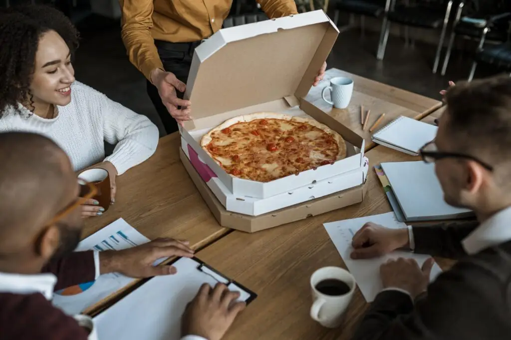 Personalizowane pudełka na pizzę: lepsze doświadczenie klienta